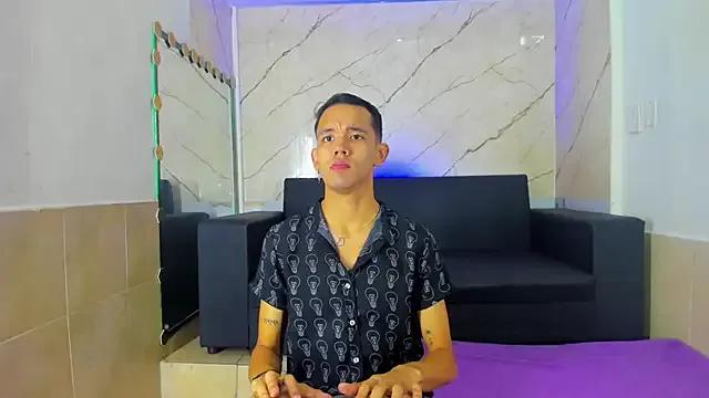 Jeremytonner from StripChat