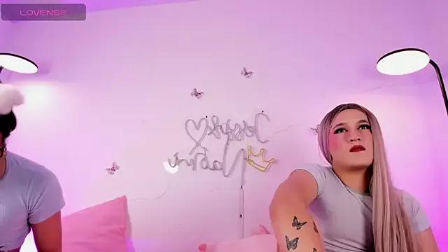 JESSI_NAOMI from StripChat
