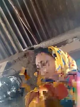 Joshi_Love143 on StripChat