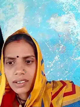 Joshi_Love143 on StripChat