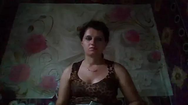 Julia_ais_q from StripChat is Freechat