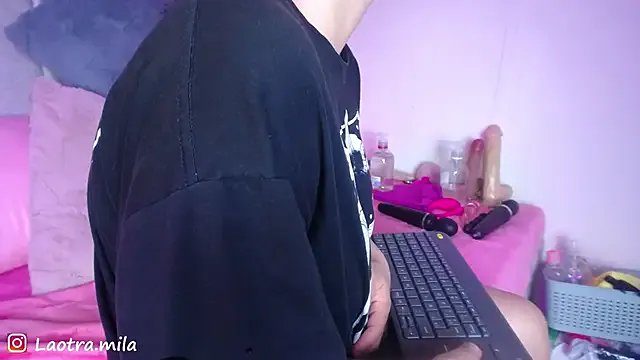 Freechat juliettaa_1 on StripChat