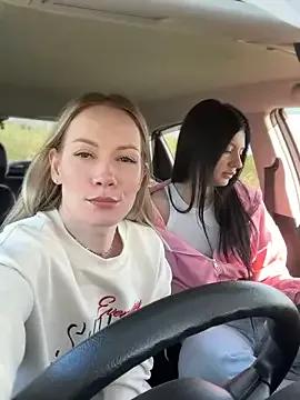JulliaVegas from StripChat