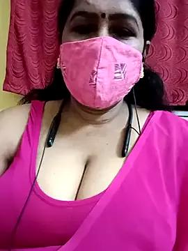 kaamini29 from StripChat is Freechat