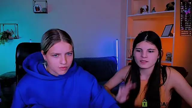 kaela_spell_ — Show tummy