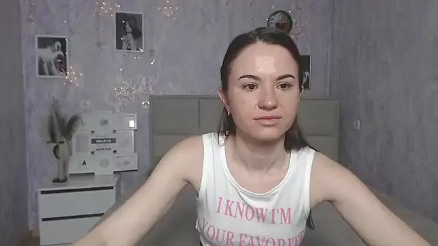 KaraCriegs from StripChat is Freechat