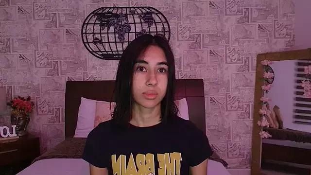 kassie_collings from StripChat is Freechat