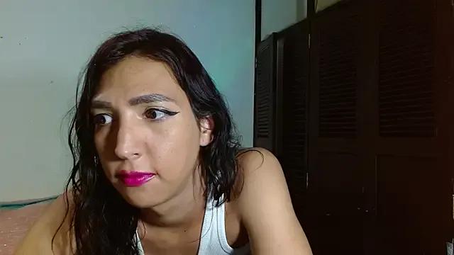 kathalinahotts from StripChat is Freechat