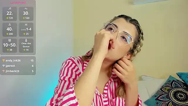 Katty__Rousse from StripChat