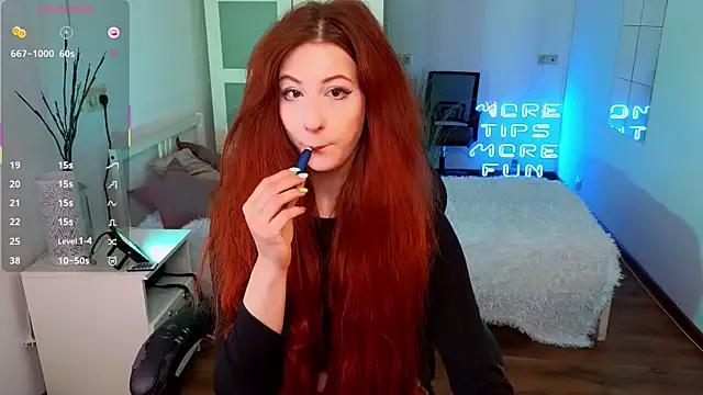 Katy_diamond_ from StripChat is Freechat