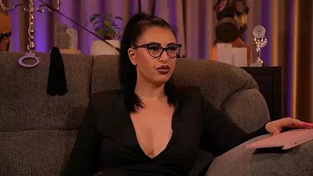 kelly_kent from StripChat