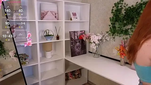 Freechat KellyeOun on StripChat