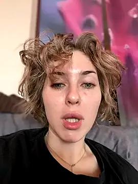 KellyKeler on StripChat 