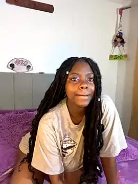 Freechat Kennya__ on StripChat