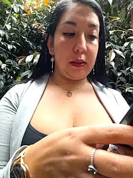 Freechat keny__a on StripChat