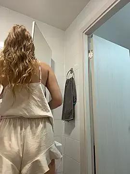 StripChat Ketitull is Freechat Ketitull — TOPLESS