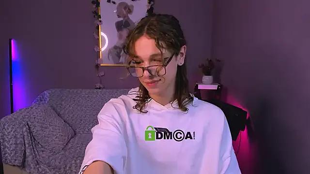 Freechat kevi_sunn on StripChat