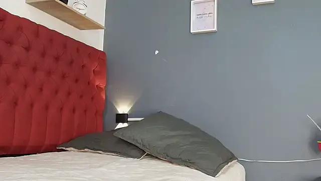 StripChat keyla_mejia is Freechat keyla_mejia — BODY TOUR, SLIDE OIL ON MY CURVES