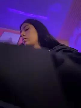 Kiaa_scarlett from StripChat is Freechat