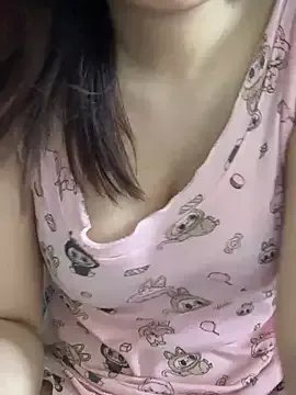 Freechat kiken5868 on StripChat