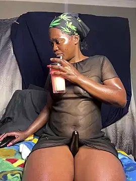 Freechat Kikie23 on StripChat