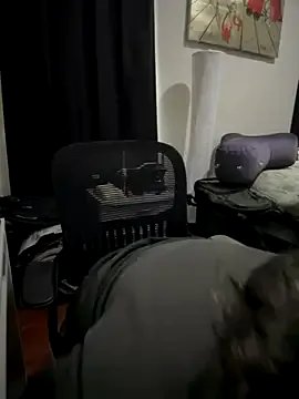 Freechat kimmiakiss22 on StripChat