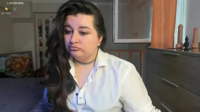 Kira_fire from StripChat is Freechat