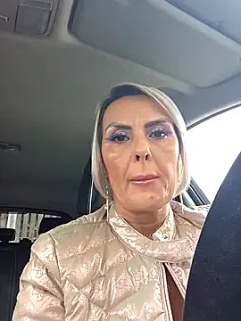 Freechat KirraWhite on StripChat