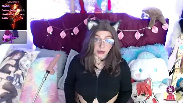 Kitty-Kat_ from StripChat is Freechat
