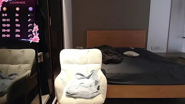 Freechat KK-328 on StripChat