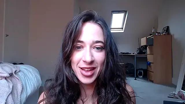 KlaraDelgado from StripChat is Freechat