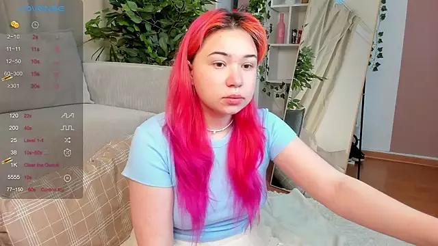 Klee_Vibe from StripChat