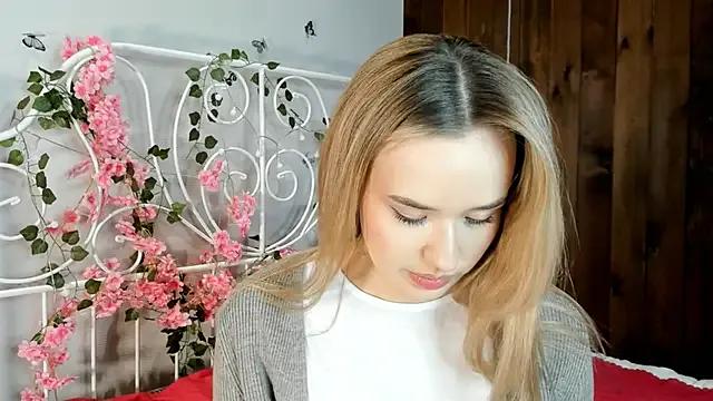 KristleKirst on StripChat