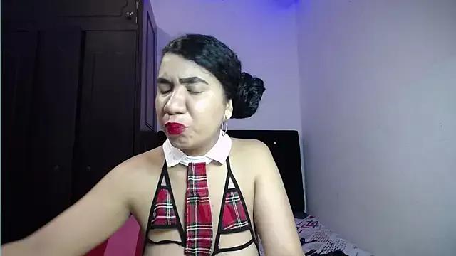 Kristynsmith from StripChat is Freechat