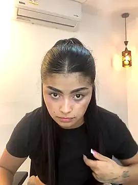 kylerose07 from StripChat is Freechat