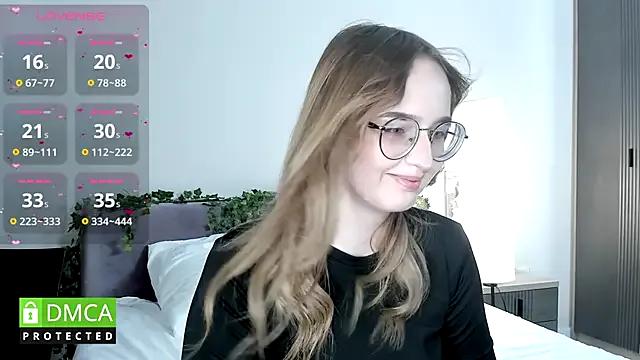 KyotoGlow from StripChat is Freechat