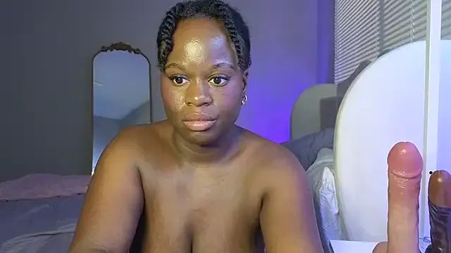 Freechat ladiosa_selene on StripChat