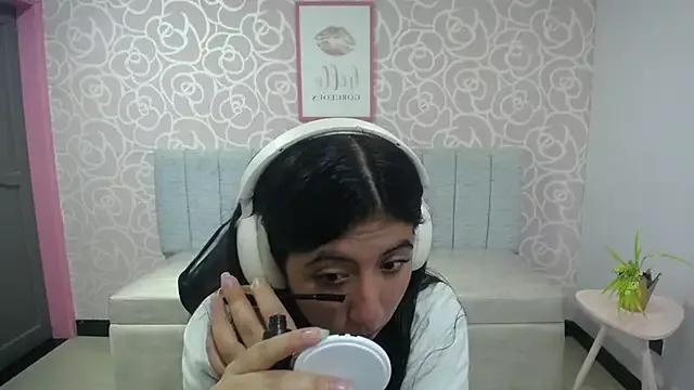 Ladysessh_ch from StripChat is Freechat