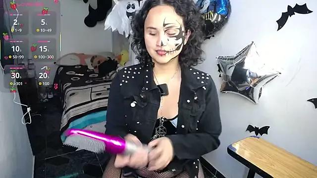 Freechat Ladyswap on StripChat