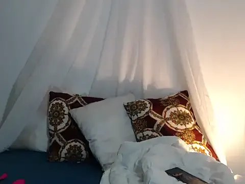 Private Lailahadi on StripChat