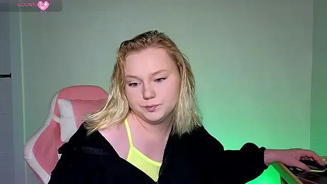lame_cat from StripChat is Freechat