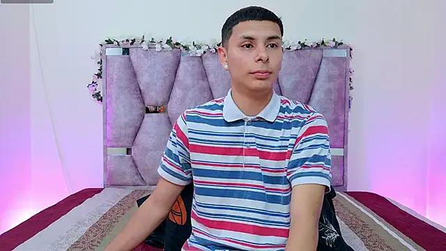 lana_and_liam_ from StripChat is Freechat