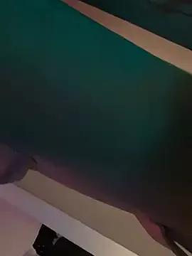Larissa_22latina on StripChat