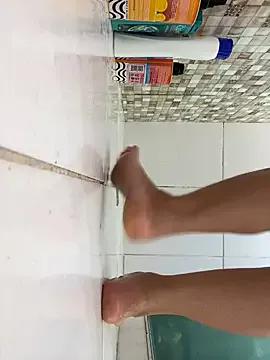 laurahoot from StripChat is Freechat