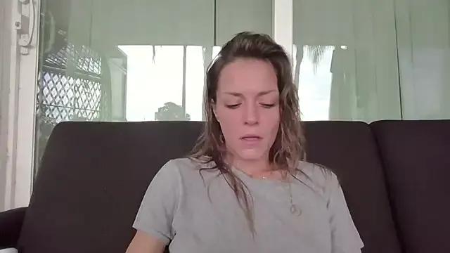 LaylaRainVIP from StripChat is Freechat