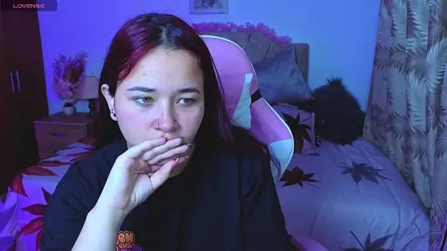 Leakitten from StripChat is Freechat