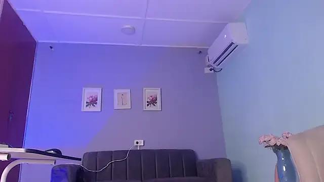 leidy_valencia from StripChat is Freechat