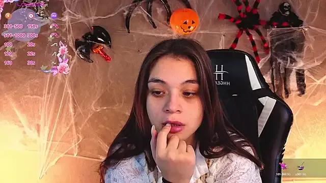 Freechat Leila_Hefner on StripChat