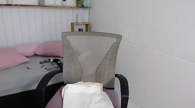 LeilaEbony from StripChat