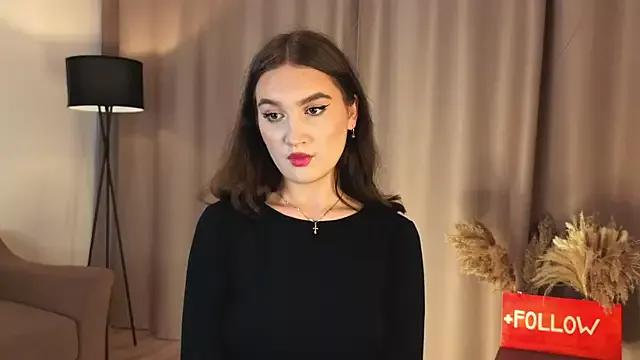 LeisaDenslow from StripChat is Freechat